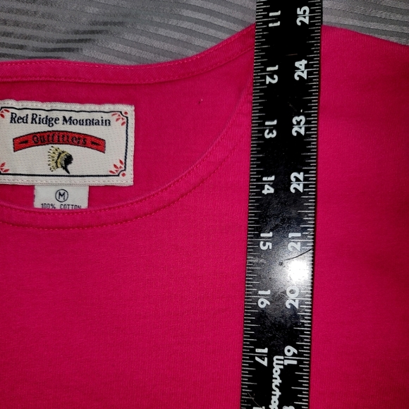 Red Ridge Mtn Outfitters top - Picture 5 of 6